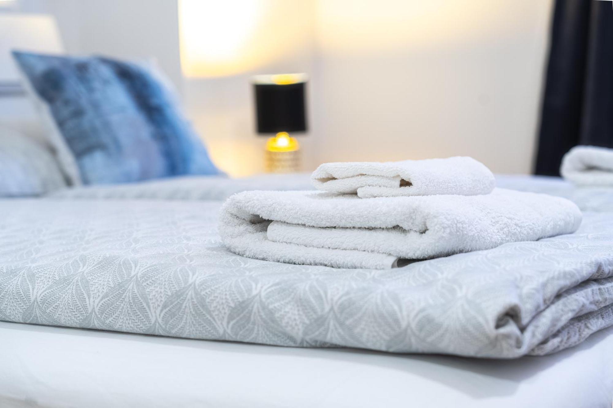1 New Just Steps Away From Old Town And The Florence Bus Station * Praha